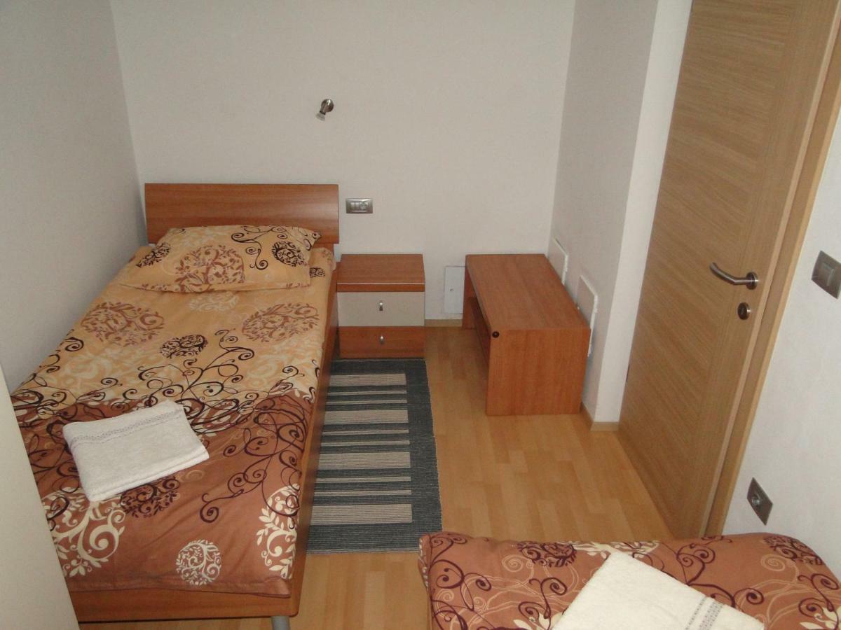 Apartma Jezero Most na Soči Exterior foto