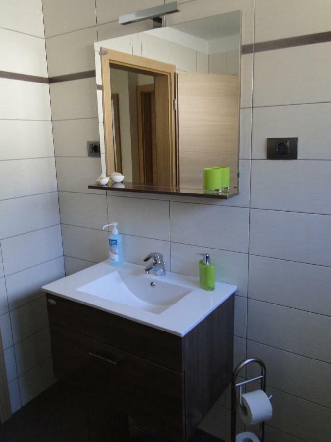 Apartma Jezero Most na Soči Exterior foto